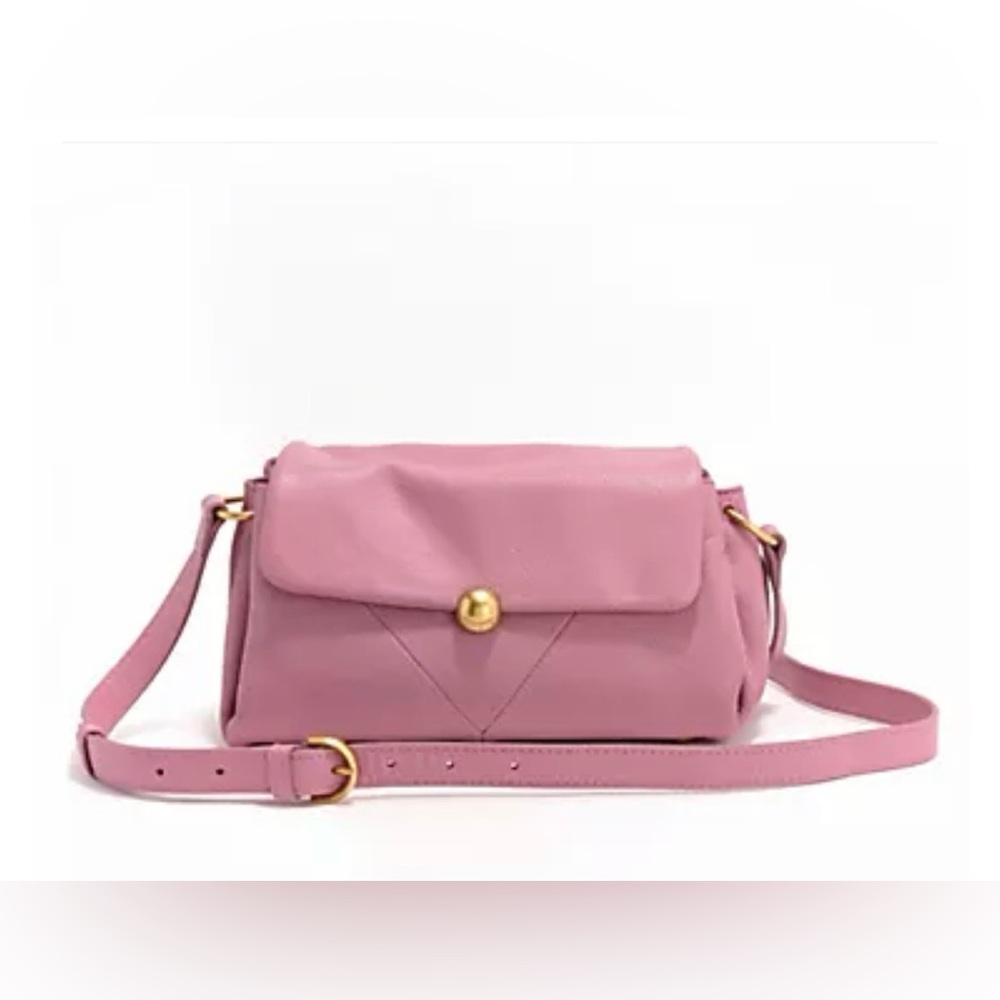 Vince Camuto NWOT Leather Meda Flap Crossbody in Cosmetic Pink